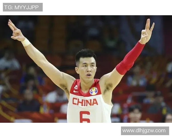 郭艾伦带领中国男篮迎战国际强队展现出色球技与团队合作精神