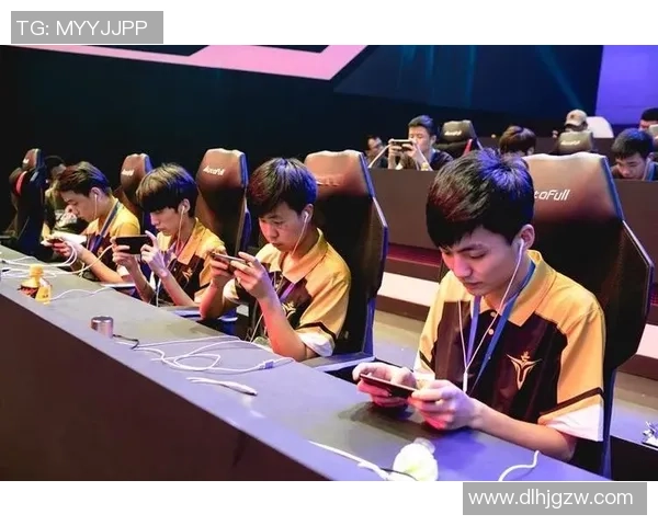 V5战队逆袭之路解析：如何在CSGO赛场上实现反击与崛起